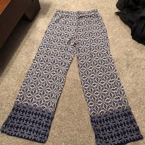“Hippy” pants